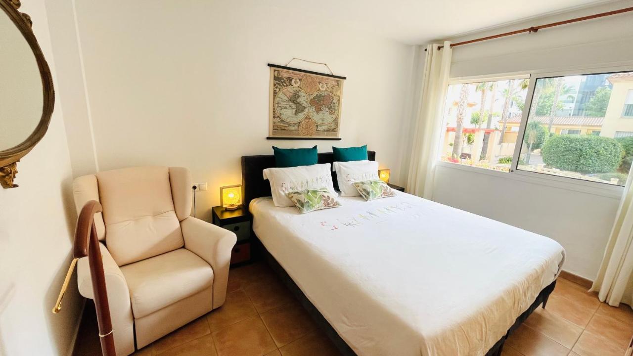 Beautiful 1 Bedroom Apartment In Albir El Albir Exteriör bild